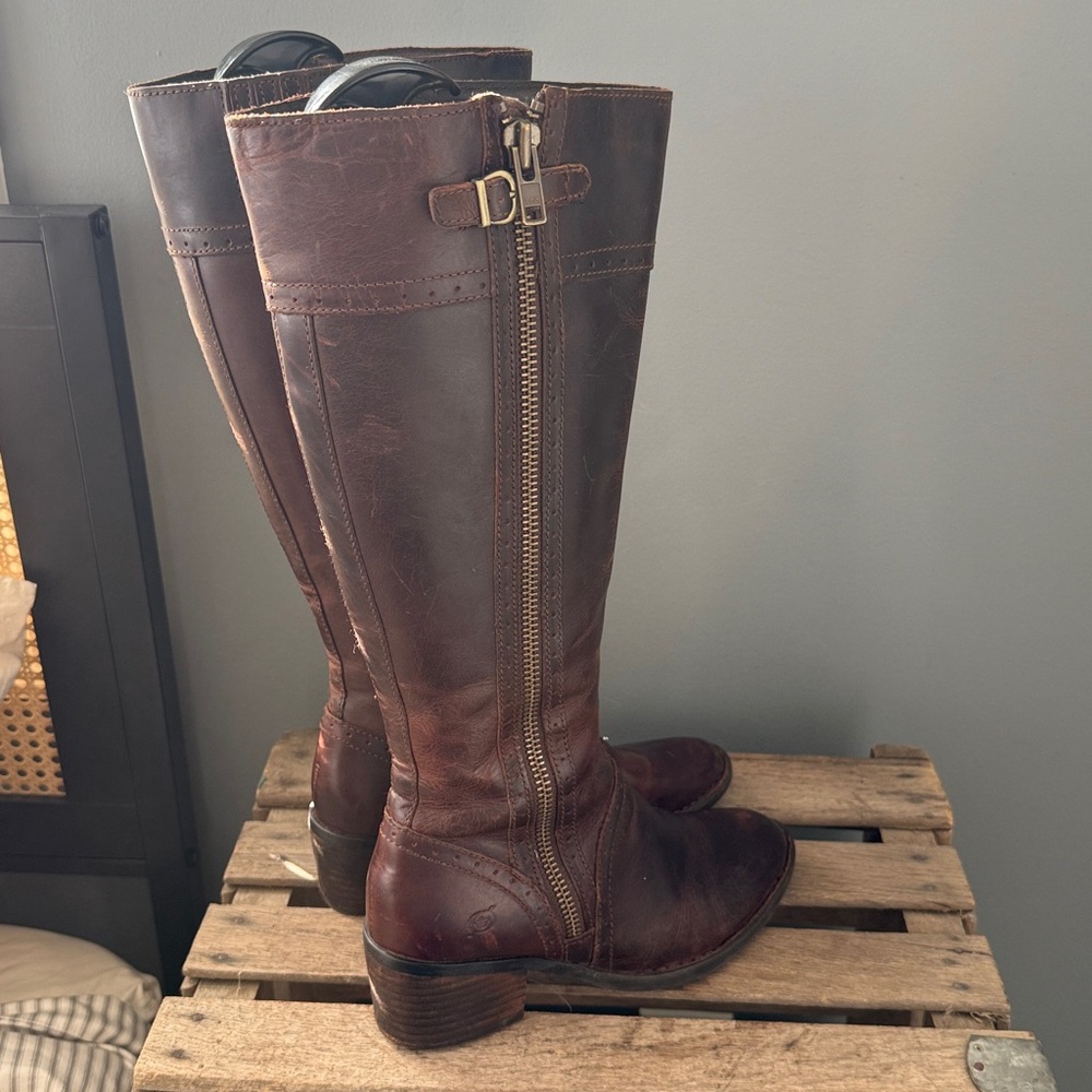 Born Poly Tall Heeled Distressed‎ Riding Boots 7.5 - Picture 7 of 12